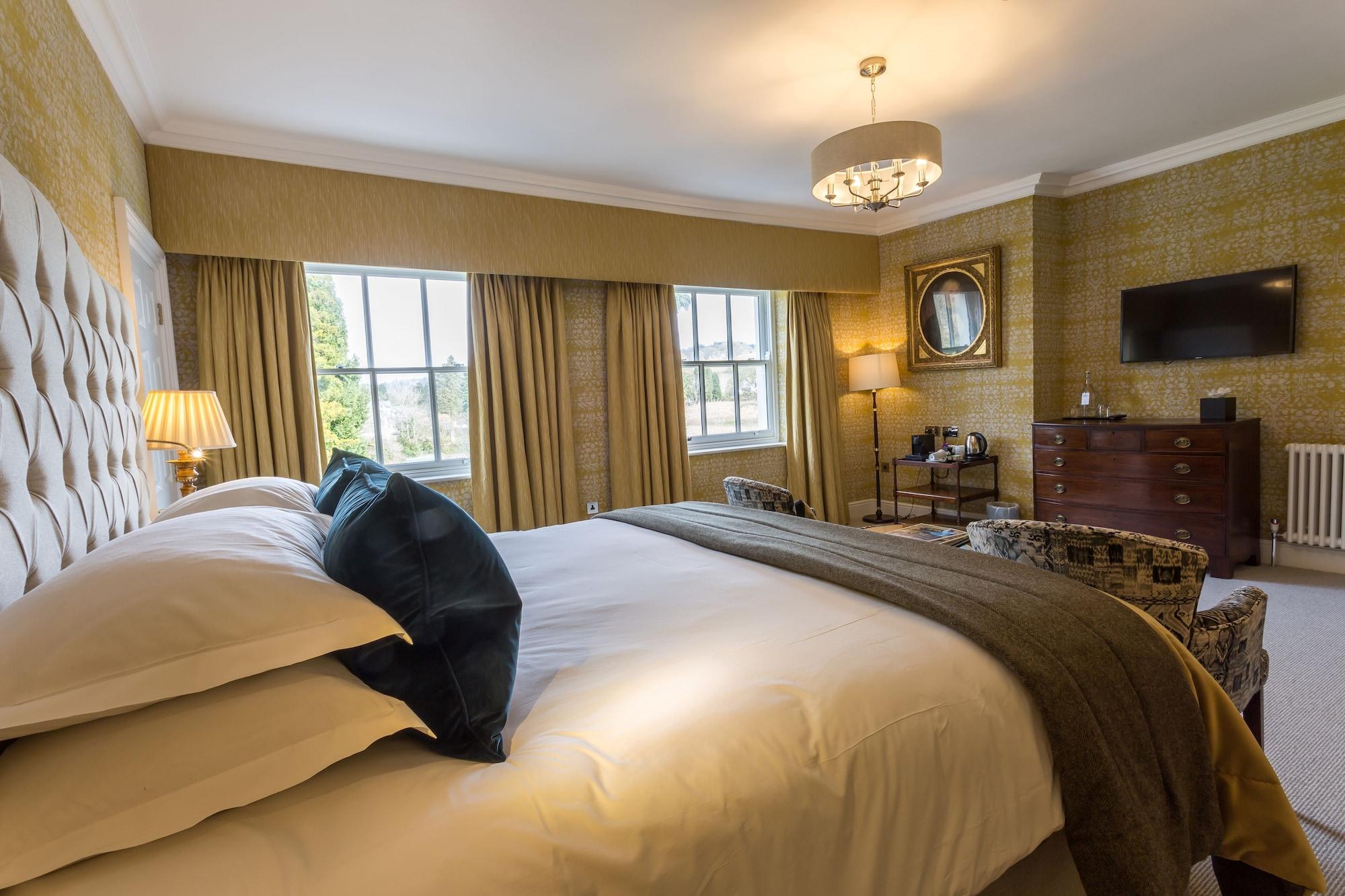 באונס-און-ווינדרמיר Storrs Hall Hotel On The Shore Of Lake Windermere (Adults Only) מראה חיצוני תמונה