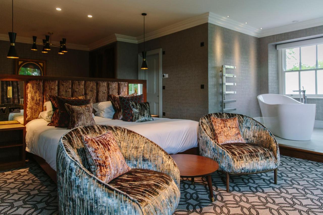 באונס-און-ווינדרמיר Storrs Hall Hotel On The Shore Of Lake Windermere (Adults Only) מראה חיצוני תמונה
