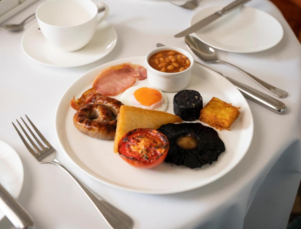 באונס-און-ווינדרמיר Storrs Hall Hotel On The Shore Of Lake Windermere (Adults Only) מראה חיצוני תמונה