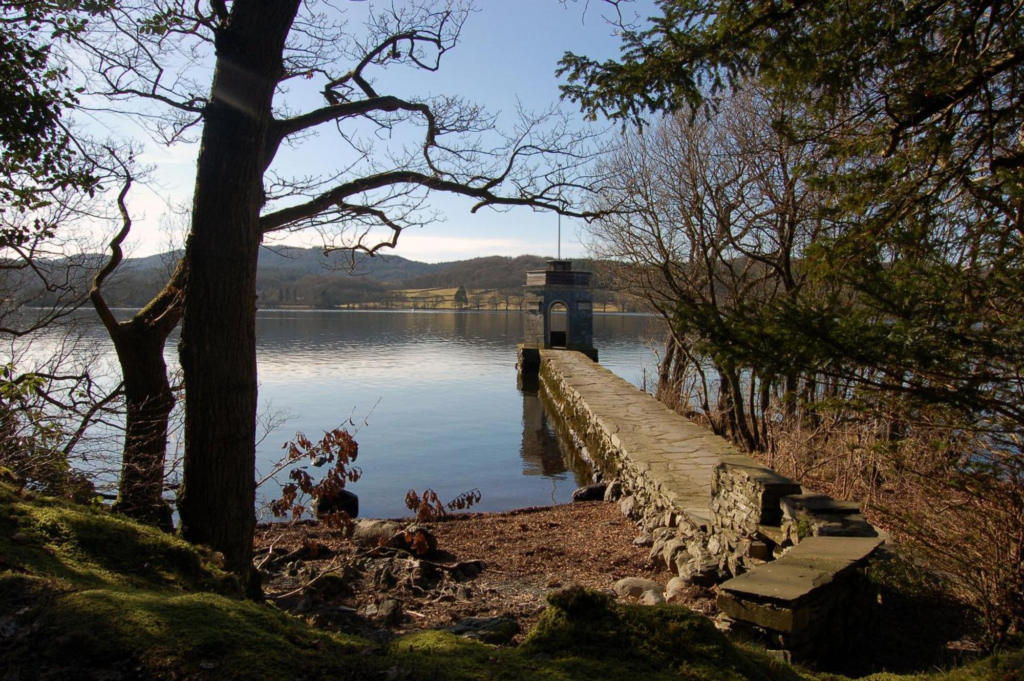 באונס-און-ווינדרמיר Storrs Hall Hotel On The Shore Of Lake Windermere (Adults Only) מראה חיצוני תמונה