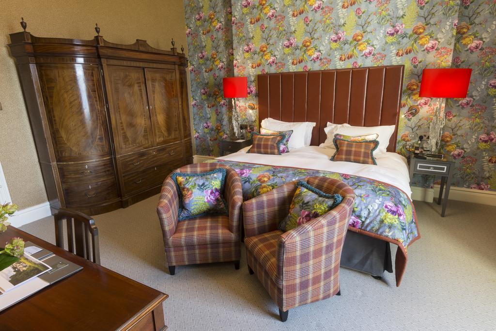 באונס-און-ווינדרמיר Storrs Hall Hotel On The Shore Of Lake Windermere (Adults Only) מראה חיצוני תמונה