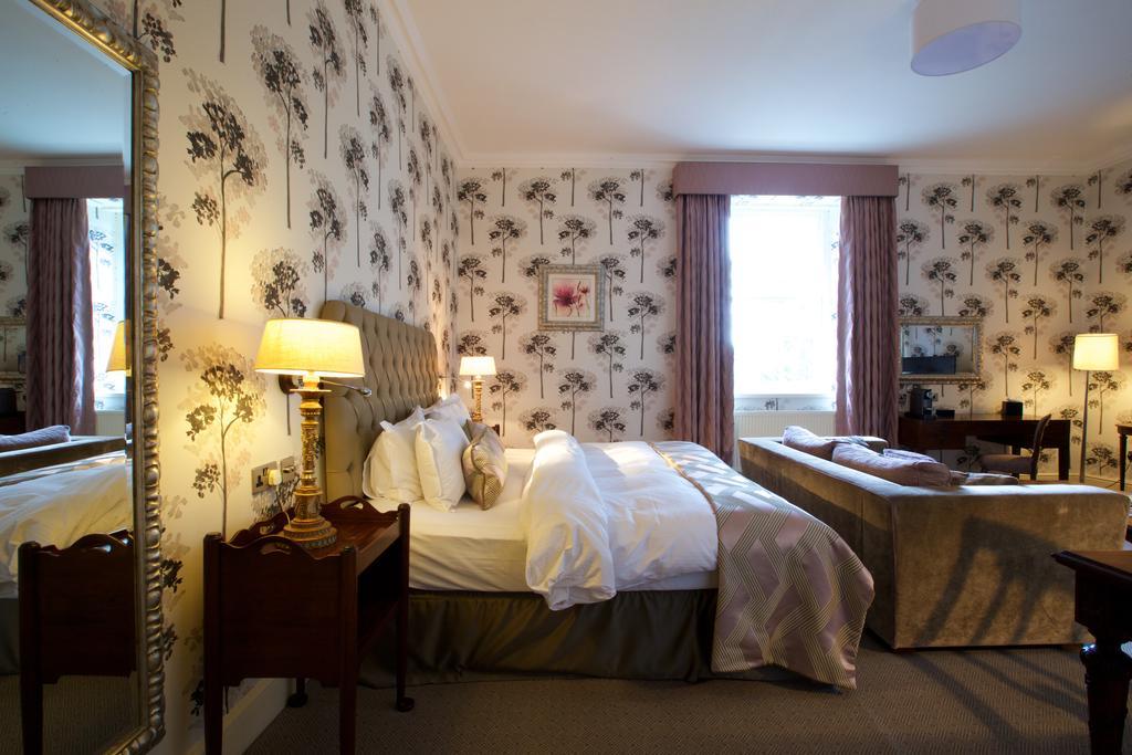 באונס-און-ווינדרמיר Storrs Hall Hotel On The Shore Of Lake Windermere (Adults Only) מראה חיצוני תמונה